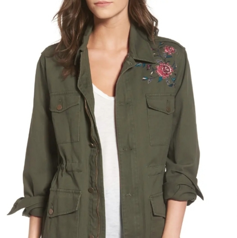 ASTR The Label.. Jessie style embroidered jacket.